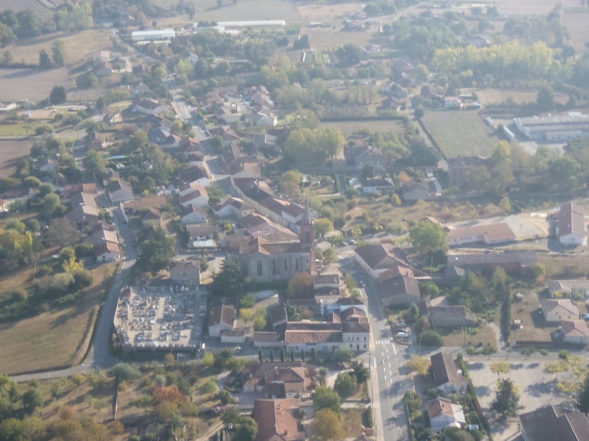VUE AERIENNE VILLAGE