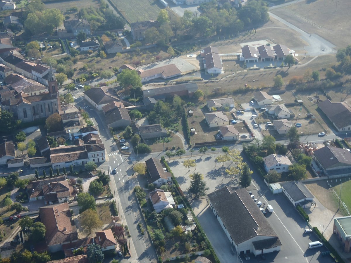 VUE AERIENNE VILLAGE